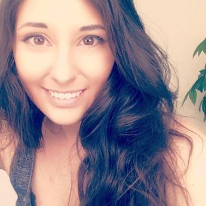 Meet your Posher, Courtney